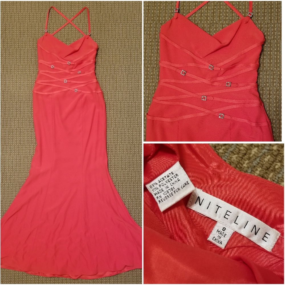 😍 Niteline Floor Length Red Gown 😍Stunning Dress